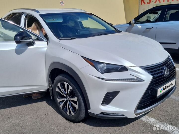 Lexus NX 2.0 CVT, 2019, 140 000 км