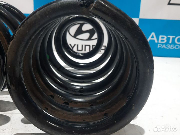 Пружина задняя Хендай Гранд Старекс Н1