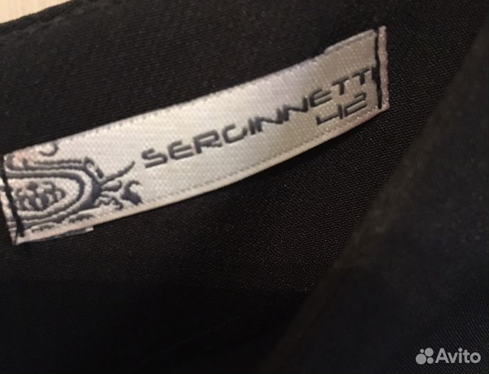 Платье чёрное 42