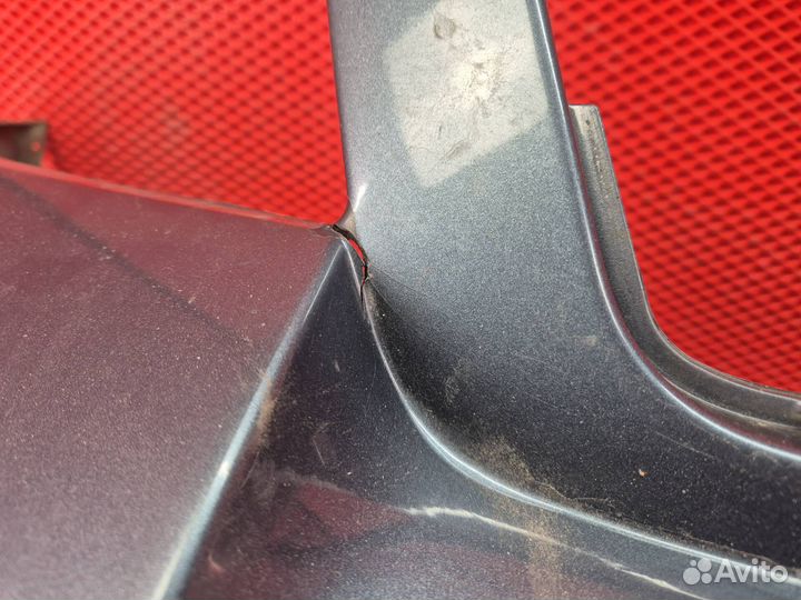 Бампер передний Chevrolet Tahoe 3