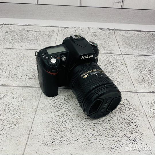 Nikon D90 + Nikon AF-S 16-85mm f/3.5-5.6G VR