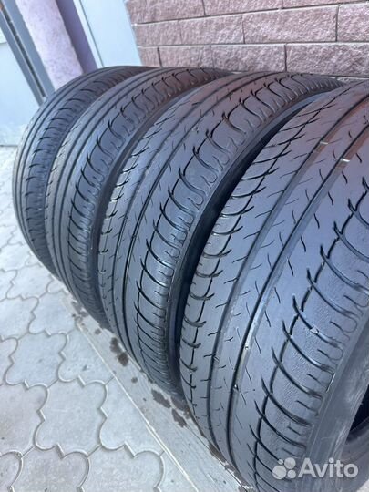 Bfgoodrich G-Grip SUV 225/60 R17