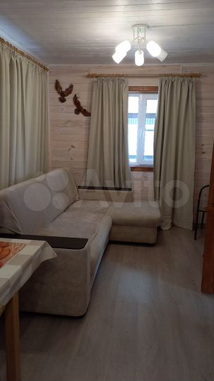 Дом 63 м² на участке 10,5 сот.