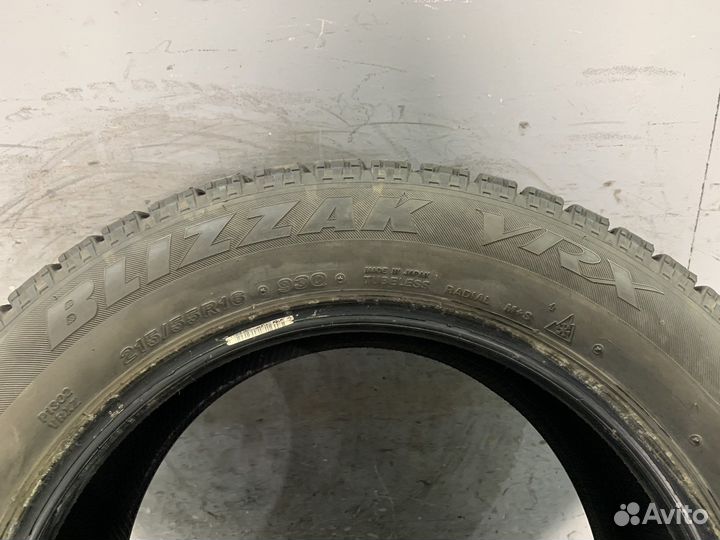 Bridgestone Blizzak VRX 215/55 R16 93Q