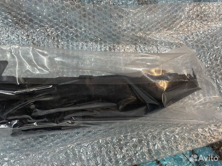 Toyota Highlander накладка на фаркоп с 13-19 год