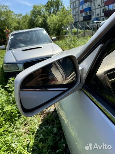 Зеркало левое toyota vista 40