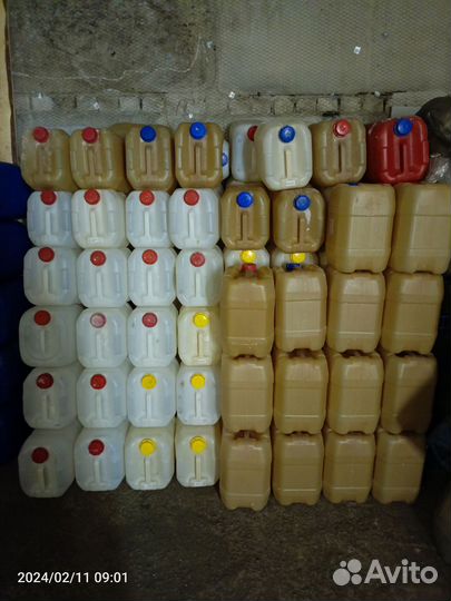 Канистры пластиковые