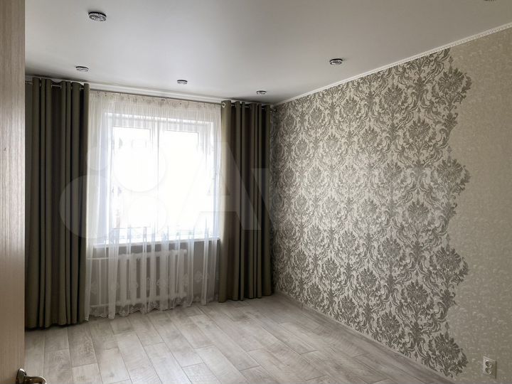 4-к. квартира, 76 м², 3/5 эт.