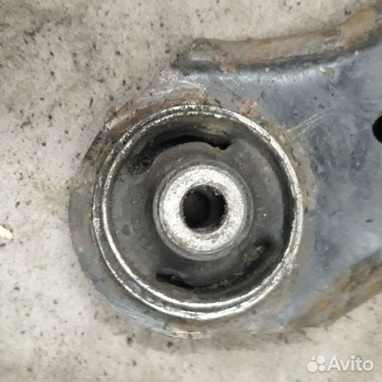 Рычаг передний правый Шкода Октавия тур (А4U1)