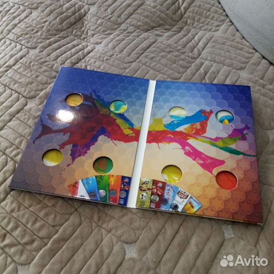 Альбом для 25 рублевых цветных монет