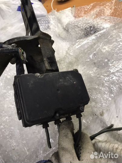 Блок ABS Nissan Almera N16