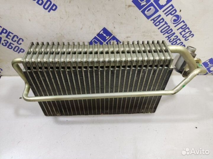 Радиатор кондиционера Mercedes-Benz W211 седан 2.2