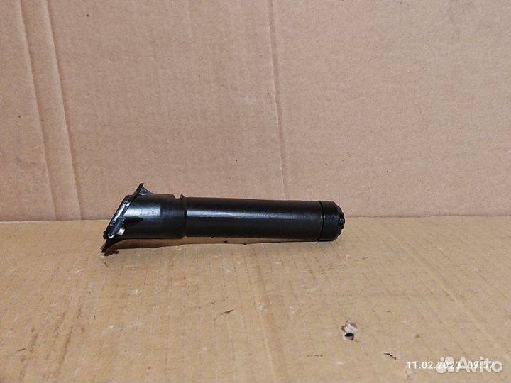 Форсунка омывателя фар передняя правая Honda Cr-V