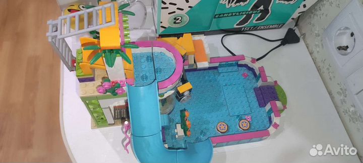 Lego Friends летний бассейн