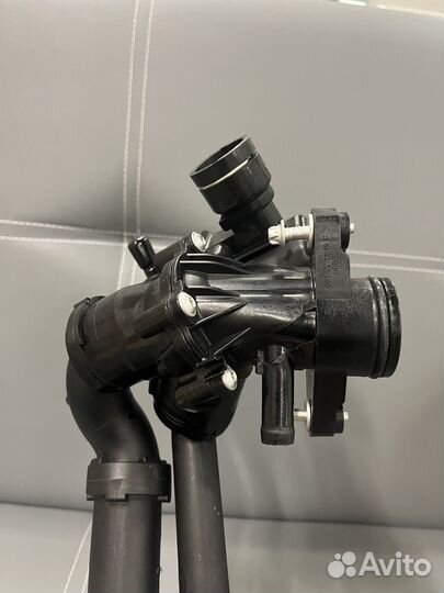 Термостат Mercedes-Benz A2742000615