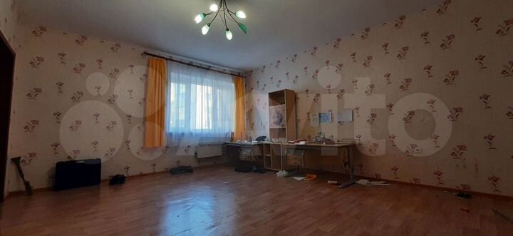 3-к. квартира, 113 м², 2/10 эт.