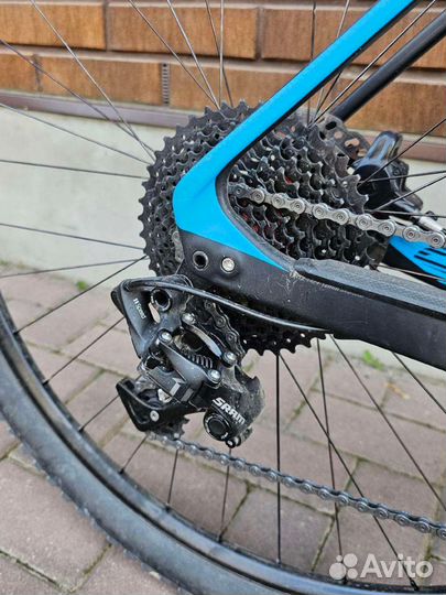 Карбоновый Specialized Stumpjumper HT Elite