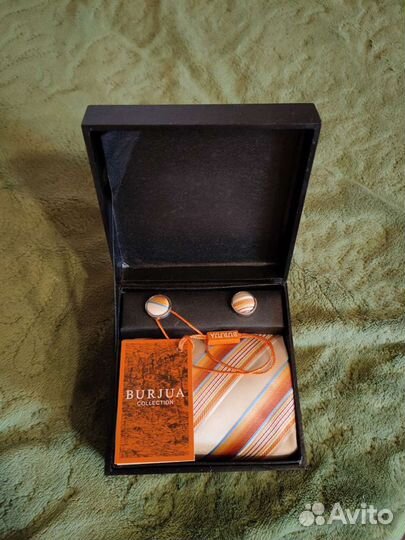 Галстук и запонки burjua