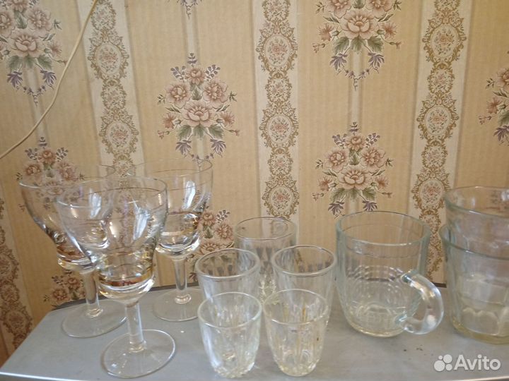 Бокалы стаканы рюмки фужеры