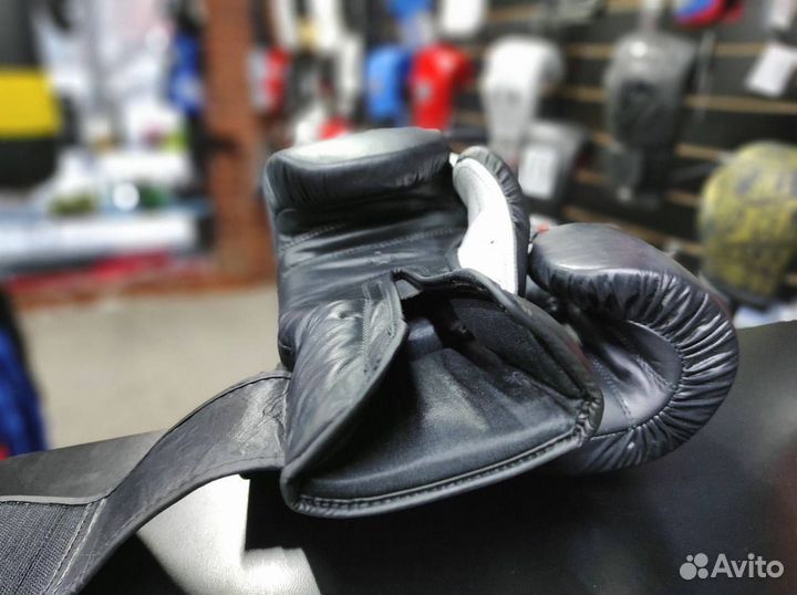 Боксерские перчатки Cleto Reyes Black