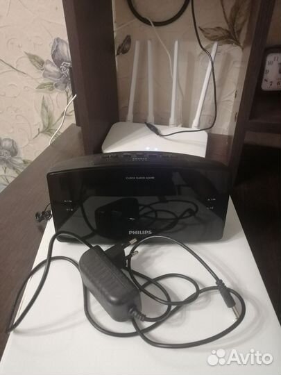 Часы с радио