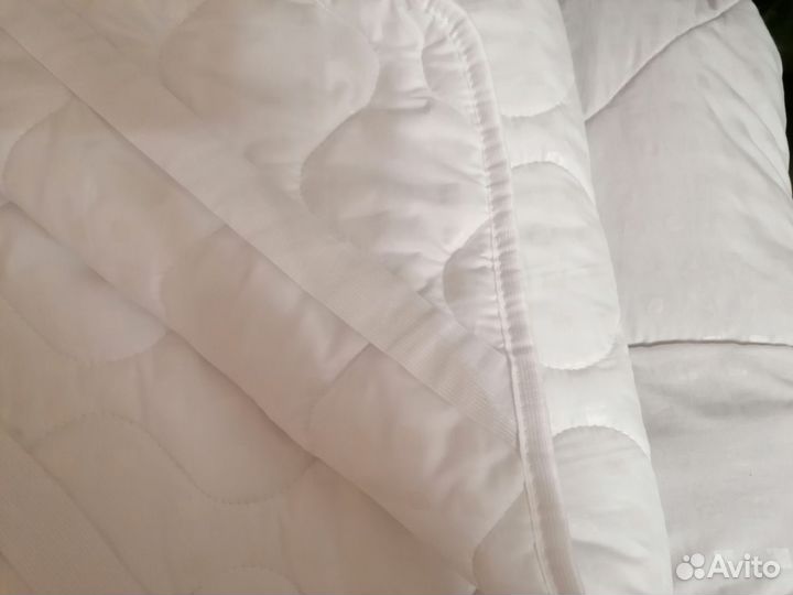 Комплект спальных принадлежностей