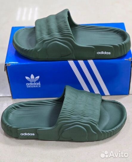 Шлепки adidas