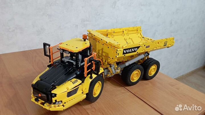 Конструктор lego техник самосвал 42114