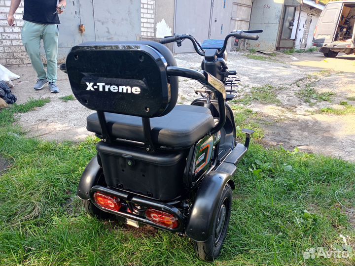 Велосипед трехколесный