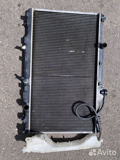 Радиатор охлаждения Honda CR-V RD4