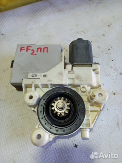 Моторчик стеклоподъемника передний правый Форд