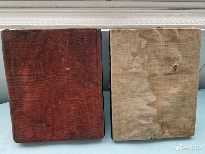 Старинные иконы 22х27 Богородица Тихвинская оклад