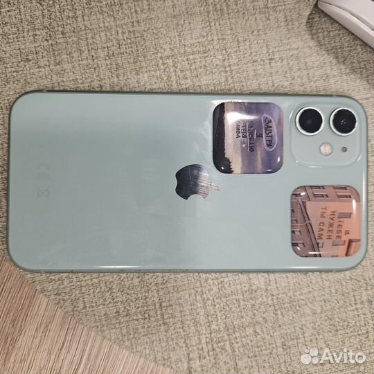 iPhone 11, 64 ГБ