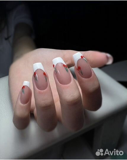 Наращивание ногтей
