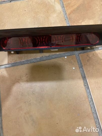 Задний фонарь правый оригинал