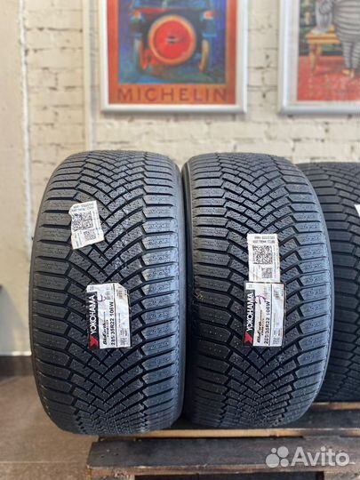 Yokohama BluEarth Winter V906 285/35 R22 и 315/30 R22 106W