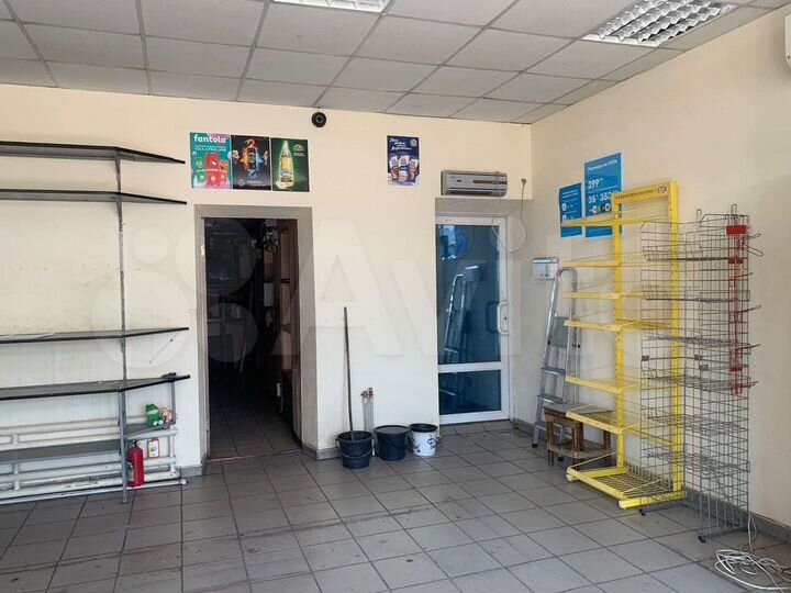 Отдельностоящее здание магазина.Торговая площадь