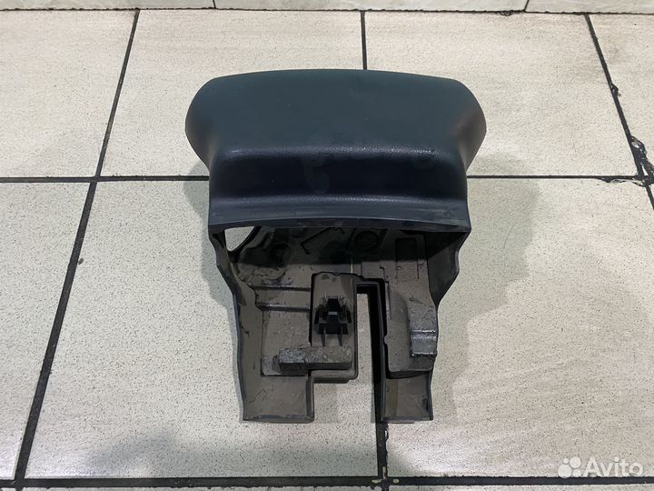 Подрулевой кожух Nissan tiida C11