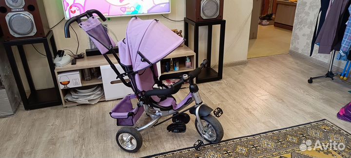 Детский велосипед трехколесный с ручкой