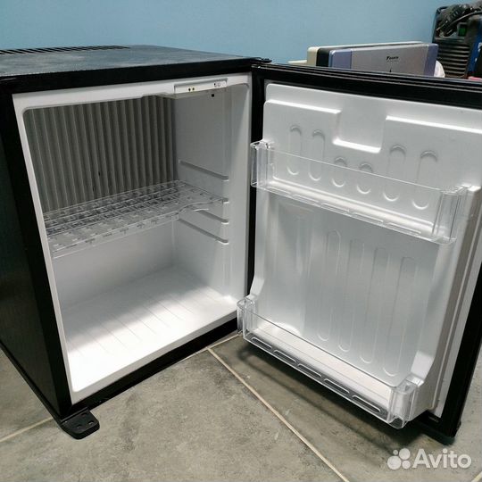 Минихолодильник