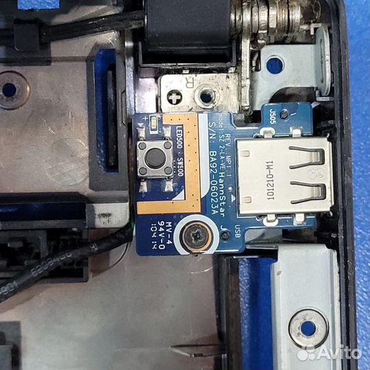 Ноутбук Samsung NP-R425L на разбор