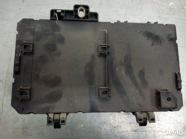 Блок предохранителей Opel Astra H хэтчбек Z16XER