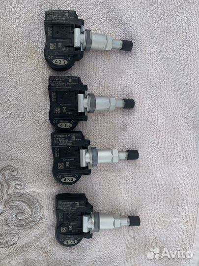 Комплект датчиков jeep grand cherokee wk2 srt8