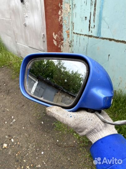 Зеркало левое Nissan Cube