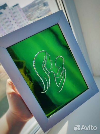 Картина в подарок со стразами