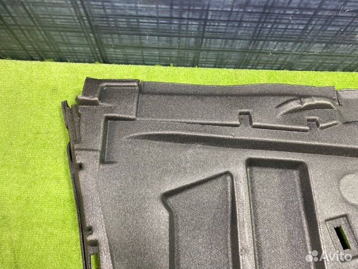 Шумоизоляция передняя левая Audi Allroad C5 ARE