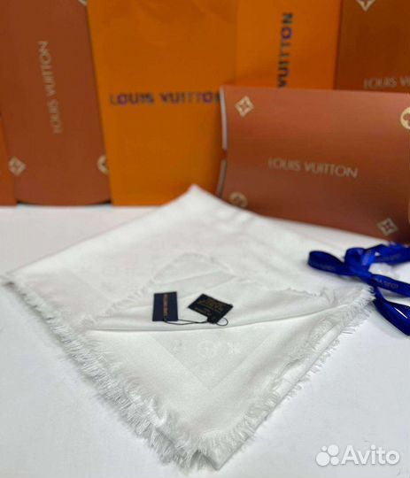 Платок Louis Vuitton