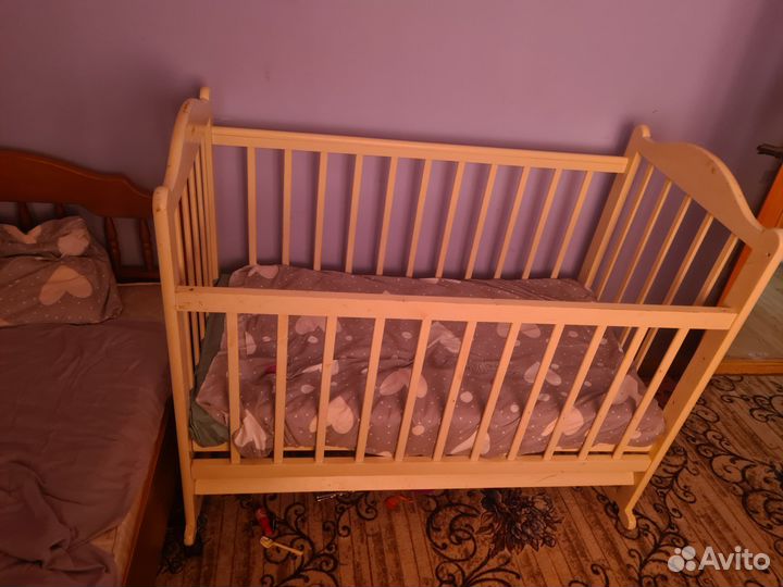 Детская кровать с матрасом