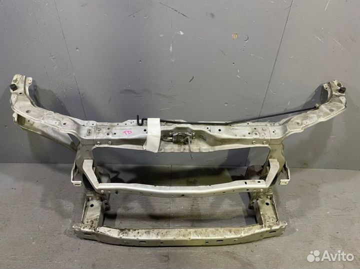 Передняя панель Suzuki Grand Vitara 3 TD