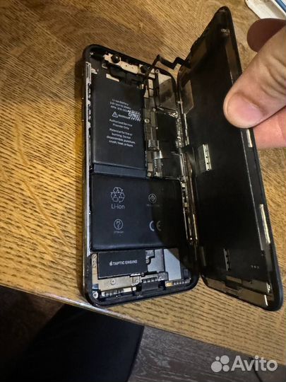 iPhone X, 256 ГБ